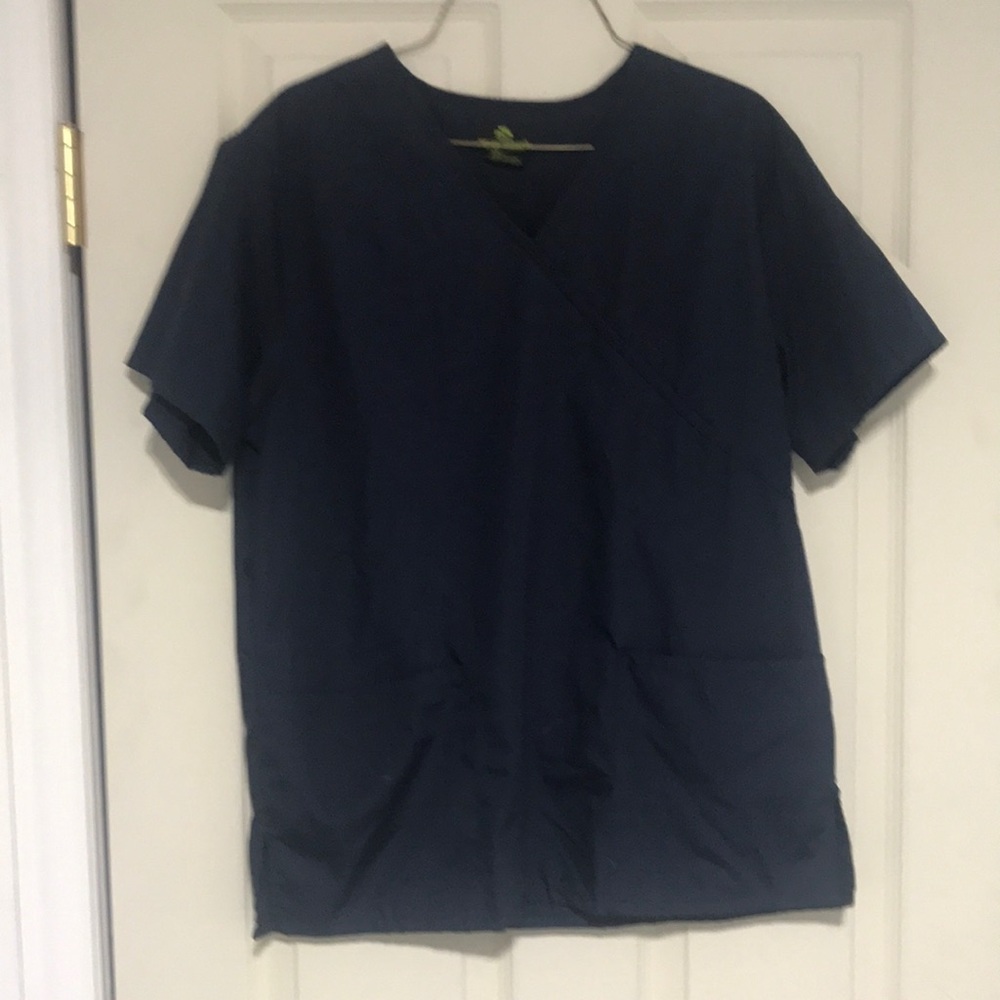 Natural Uniforms scrub top small